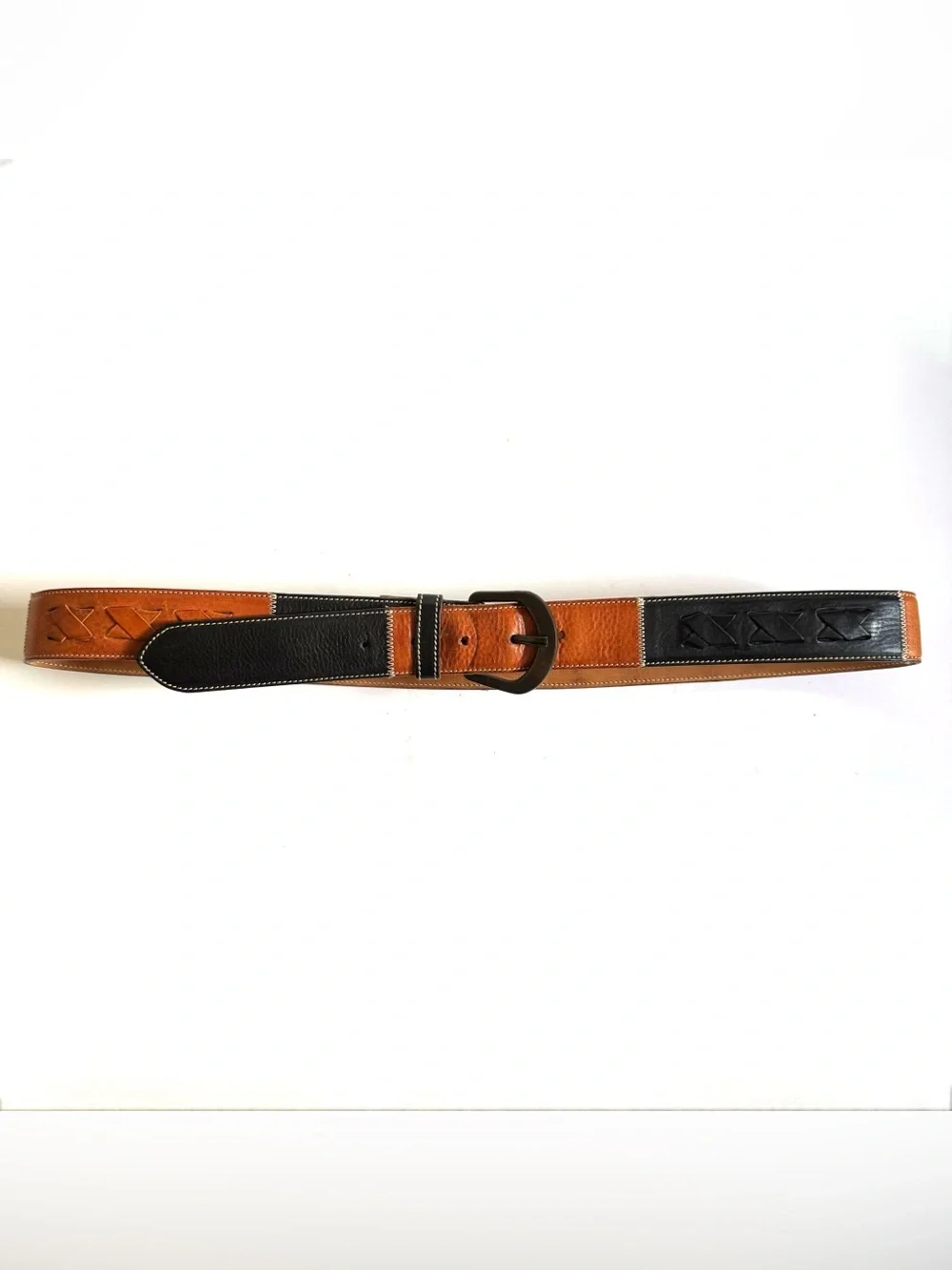 Dooney & Bourke unisex leather